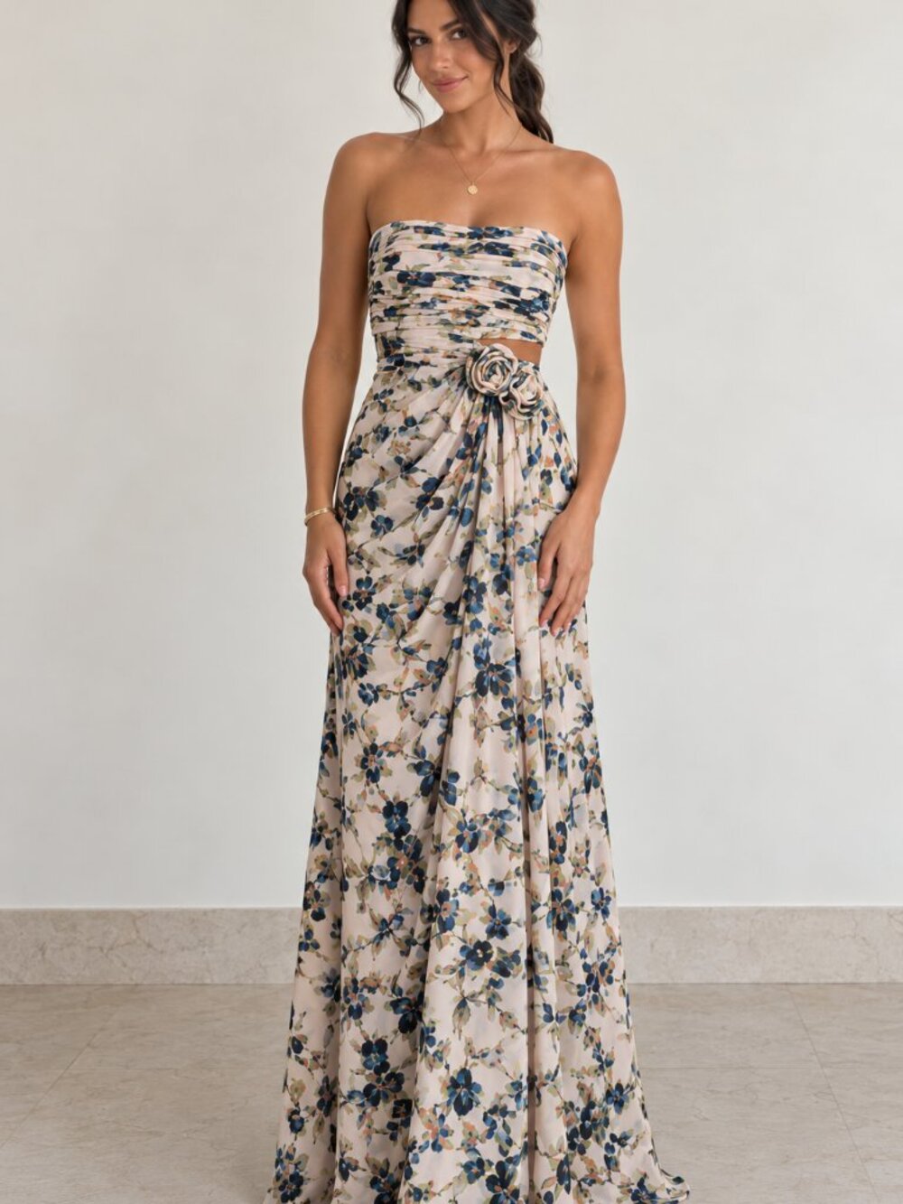 Cinq à Sept Magy Trailing Iris Floral Gown Rosy Cloud Worn Once Sz 8 Retail $695